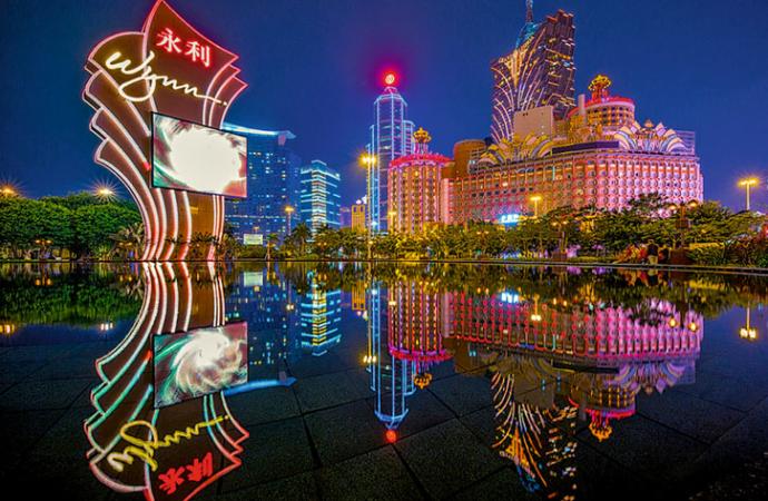 如何识别足球赛事的潜在高回报投注机会